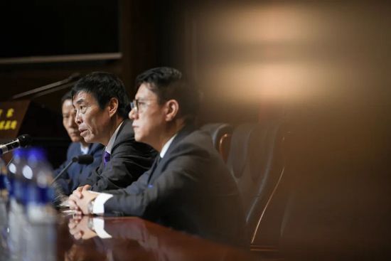 第一次跟老外做爰